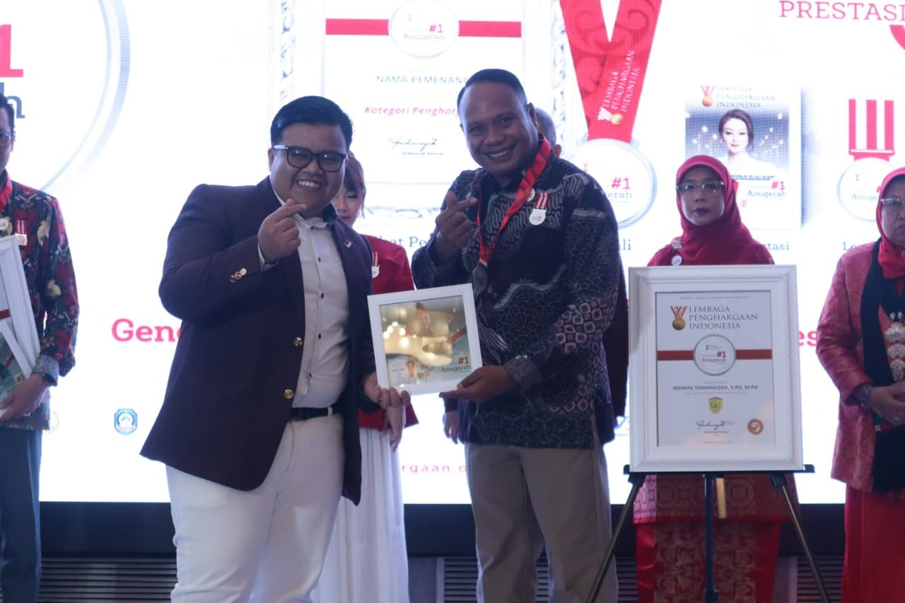 Momin Tomanussa Receives Indonesia Achievement Award 2026 as Educational Leadership in South Buru Reflects Global Challenges in Learning Equity
